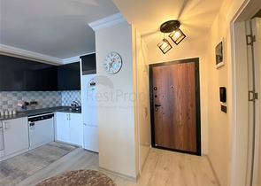 مجمع سكني حديث - شقة غرفة وصالة مفروشة - في محمودلار / الانيا 