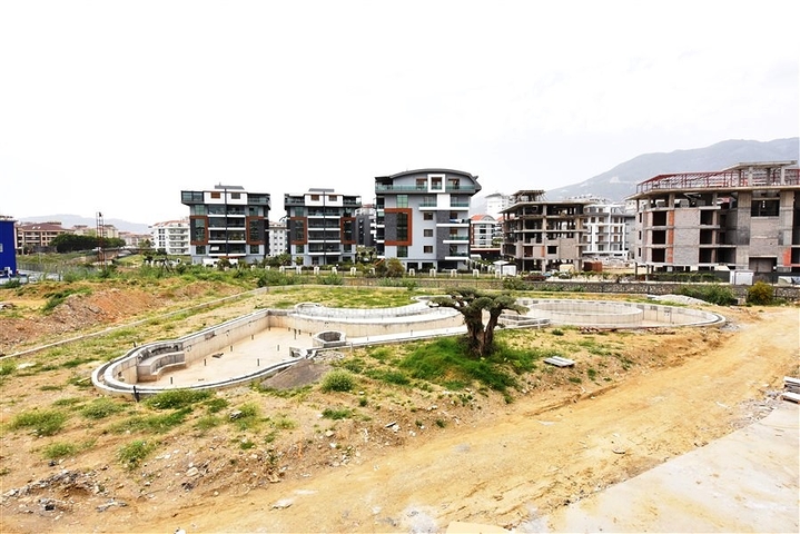 مجمع انيق - شقة غرفة وصالة - في اوبا / الانيا 