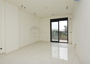 مجمع انيق - شقة غرفة وصالة - في اوبا / الانيا 