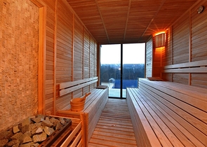 شقة جديدة  - غرفة وصالة مفروشة -ضمن مجمع - في محمودلار / الانيا 