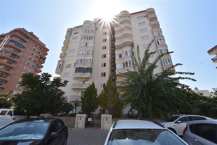 اطلالة بحر - شقة غرفتين وصالة مفروشة -في محمودلار / الانيا 