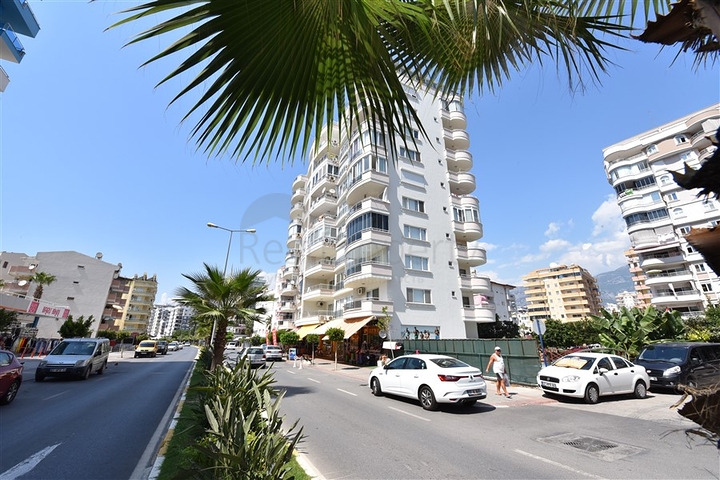 اطلالة بحر - شقة غرفتين وصالة مفروشة -في محمودلار / الانيا 