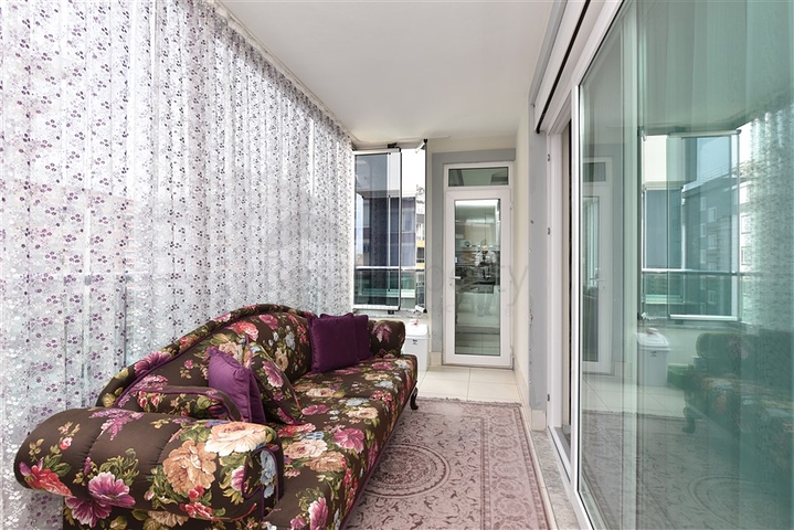 شقة 3 غرف وصالة - مطبخ منفصل - مفروشة - في محمودلار / الانيا 