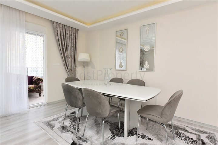 شقة 3 غرف وصالة - مطبخ منفصل - مفروشة - في محمودلار / الانيا 