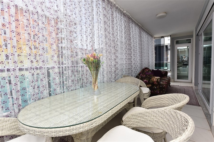 شقة 3 غرف وصالة - مطبخ منفصل - مفروشة - في محمودلار / الانيا 