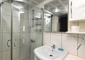 شقة 3 غرف وصالة - مطبخ منفصل - مفروشة - في محمودلار / الانيا 