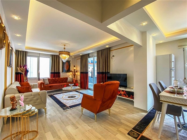 تراس مميز - شقة 3 غرف وصالة مفروشة - في توسمور / الانيا 