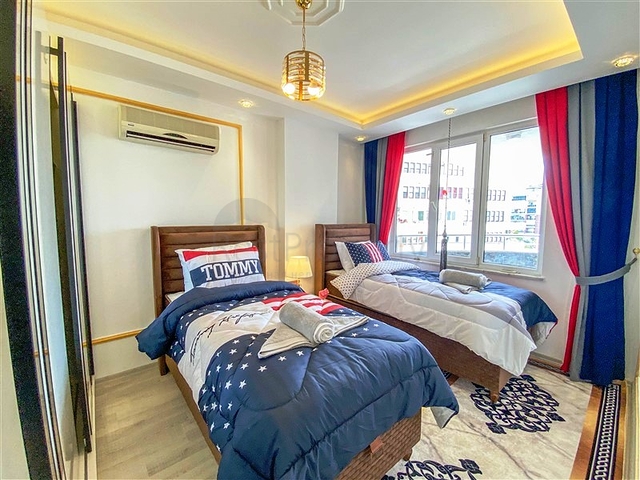 تراس مميز - شقة 3 غرف وصالة مفروشة - في توسمور / الانيا 