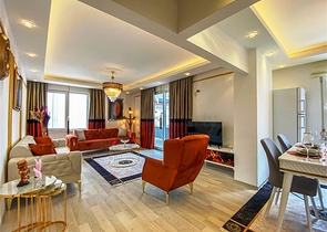 تراس مميز - شقة 3 غرف وصالة مفروشة - في توسمور / الانيا 