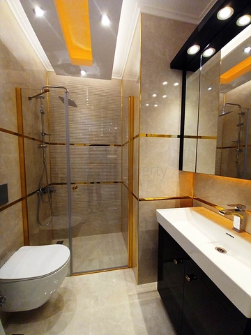 مجمع بخدمات 5 نجوم - شقة غرفة وصالة - في محمودلار / الانيا 