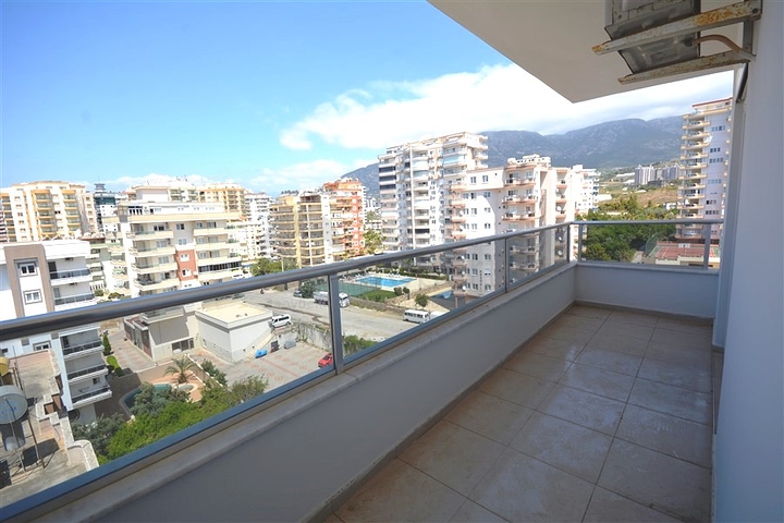 مطبخ منفصل - شقة غرفتين وصالة - ضمن مجمع في محمودلار / الانيا 