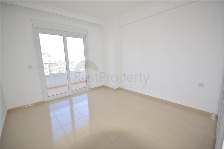 مطبخ منفصل - شقة غرفتين وصالة - ضمن مجمع في محمودلار / الانيا 