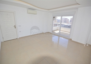 مطبخ منفصل - شقة غرفتين وصالة - ضمن مجمع في محمودلار / الانيا 