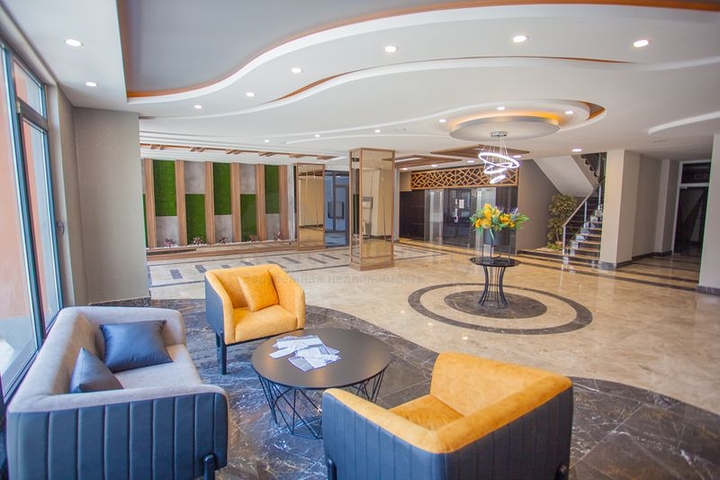 اطلالة بحر - دوبلكس فاخرة 5 غرف وصالة - في محمودلار / الانيا 