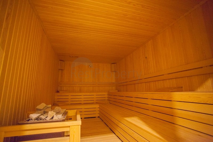 اطلالة بحر - دوبلكس فاخرة 5 غرف وصالة - في محمودلار / الانيا 