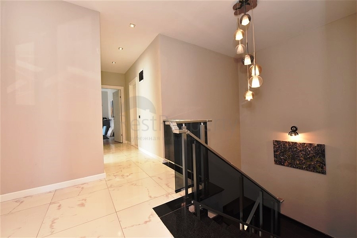 اطلالة بحر - دوبلكس فاخرة 5 غرف وصالة - في محمودلار / الانيا 