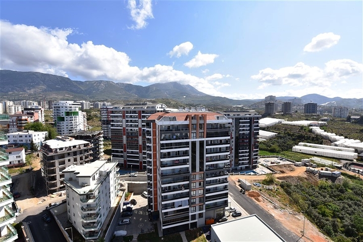 اطلالة بحر - دوبلكس فاخرة 5 غرف وصالة - في محمودلار / الانيا 