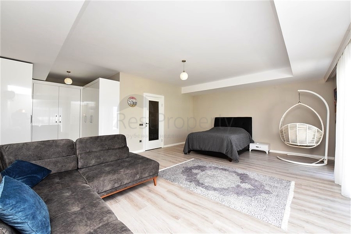 اطلالة بحر - دوبلكس فاخرة 5 غرف وصالة - في محمودلار / الانيا 