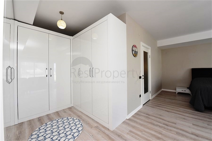 اطلالة بحر - دوبلكس فاخرة 5 غرف وصالة - في محمودلار / الانيا 