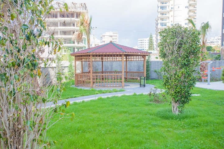 اطلالة بحر - دوبلكس فاخرة 5 غرف وصالة - في محمودلار / الانيا 