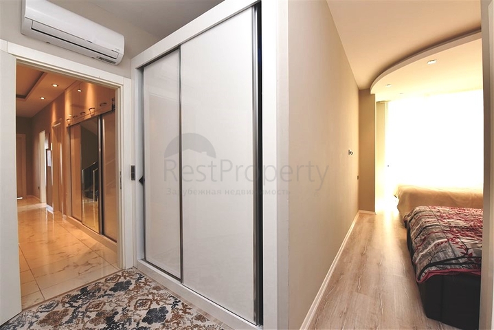 اطلالة بحر - دوبلكس فاخرة 5 غرف وصالة - في محمودلار / الانيا 