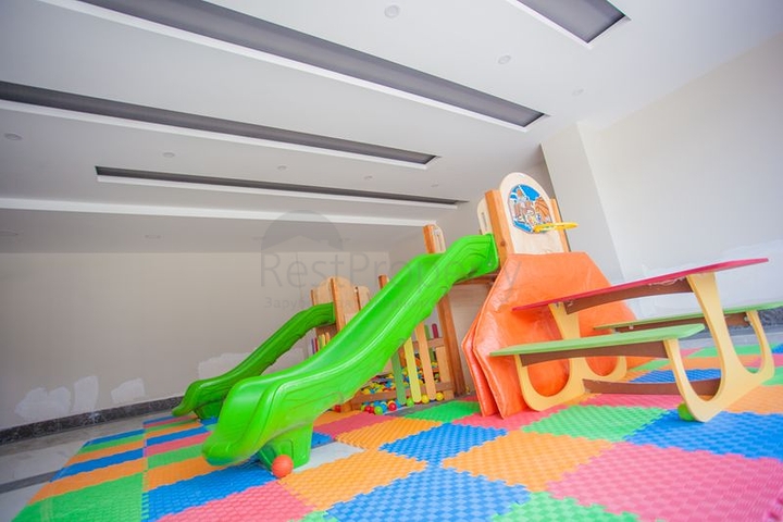 اطلالة بحر - دوبلكس فاخرة 5 غرف وصالة - في محمودلار / الانيا 