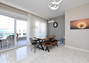 اطلالة بحر - دوبلكس فاخرة 5 غرف وصالة - في محمودلار / الانيا 