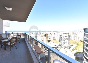 اطلالة بحر - دوبلكس فاخرة 5 غرف وصالة - في محمودلار / الانيا 