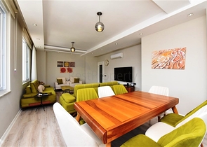 اطلالة بحر - دوبلكس فاخرة 5 غرف وصالة - في محمودلار / الانيا 