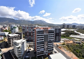 اطلالة بحر - دوبلكس فاخرة 5 غرف وصالة - في محمودلار / الانيا 