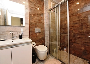 اطلالة بحر - دوبلكس فاخرة 5 غرف وصالة - في محمودلار / الانيا 