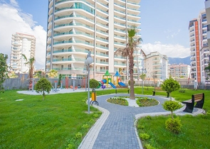 اطلالة بحر - دوبلكس فاخرة 5 غرف وصالة - في محمودلار / الانيا 