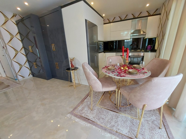 اطلالة بحر - شقة غرفة وصالة  -مجمع سكني حديث - في كارجيجاك / الانيا 