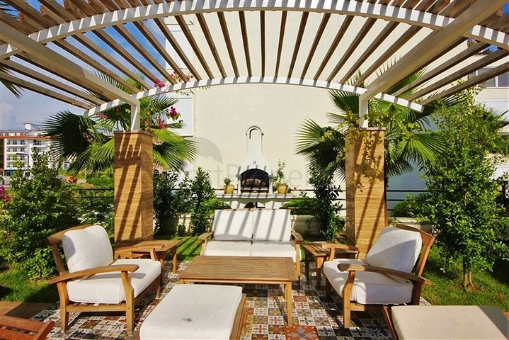 ضمن مجمع انيق - شقة غرفة وصالة مفروشة - في افسلار / الانيا 