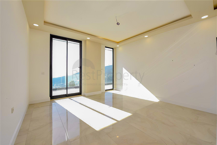 فيلا في وسط ألانيا