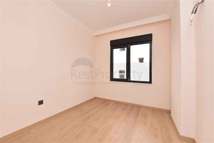 شقة غرفتين وصالة - قريبة من البحر - في مركز الانيا 