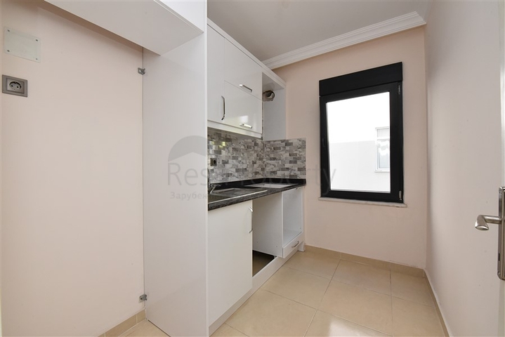 شقة غرفتين وصالة - قريبة من البحر - في مركز الانيا 