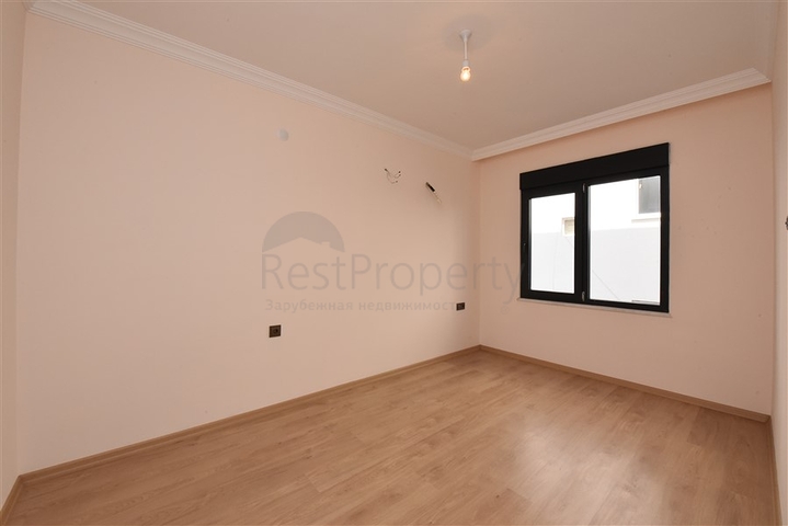 شقة غرفتين وصالة - قريبة من البحر - في مركز الانيا 