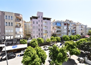 شقة غرفتين وصالة - قريبة من البحر - في مركز الانيا 