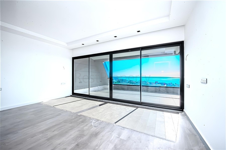 مجمع فيلا فاخرة مطلة على البحر في أفسلار