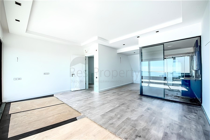 مجمع فيلا فاخرة مطلة على البحر في أفسلار