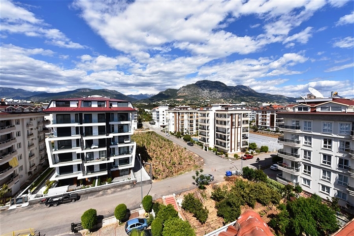 ضمن مجمع على البحر - دوبلكس 4 غرف وصالة - في كاستل / الانيا