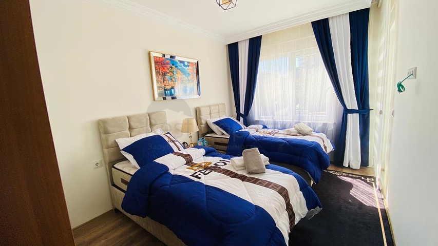 مجمع فاخر - شقة غرفتين وصالة - مطبخ منفصل - في محمودلار / الانيا 