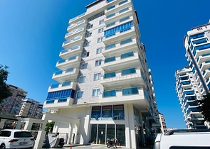 مجمع فاخر - شقة غرفتين وصالة - مطبخ منفصل - في محمودلار / الانيا 