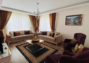 مجمع فاخر - شقة غرفتين وصالة - مطبخ منفصل - في محمودلار / الانيا 