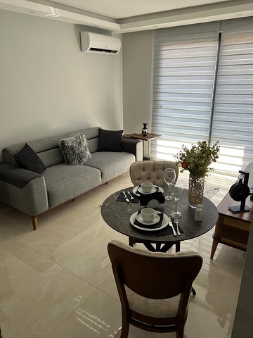 شقة للإيجار في وسط ألانيا