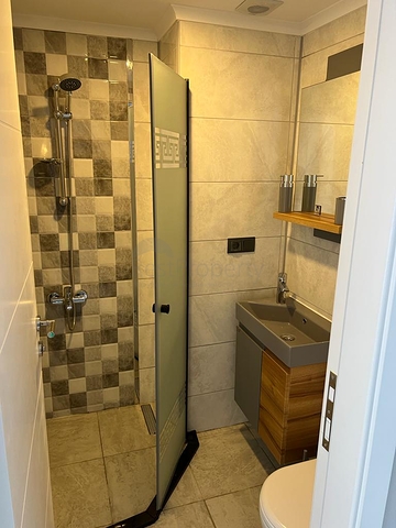 شقة للإيجار في وسط ألانيا