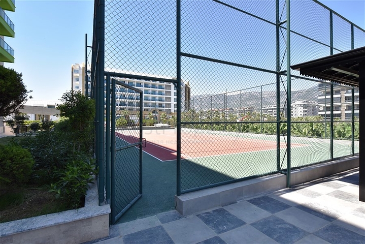 شقة 1 + 1 على بعد 200 متر من الشاطئ في منطقة كارجيجاك 