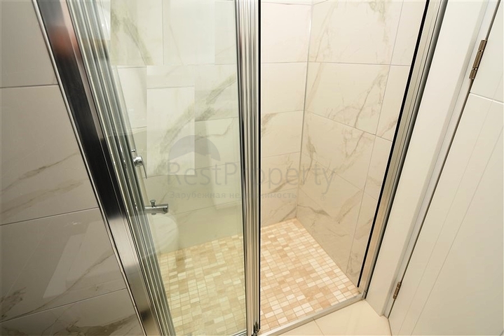 شقة 1 + 1 على بعد 200 متر من الشاطئ في منطقة كارجيجاك 