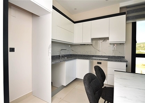 شقة 1 + 1 على بعد 200 متر من الشاطئ في منطقة كارجيجاك 